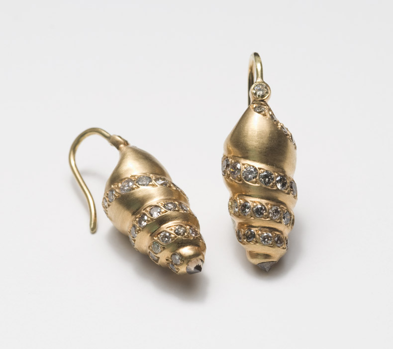 Gold shell spiral earrings