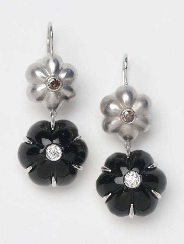 Black onyx flower drop earrings