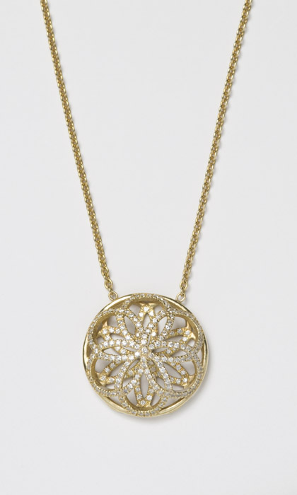 Diamond leaf openwork medallion necklace in yellow gold